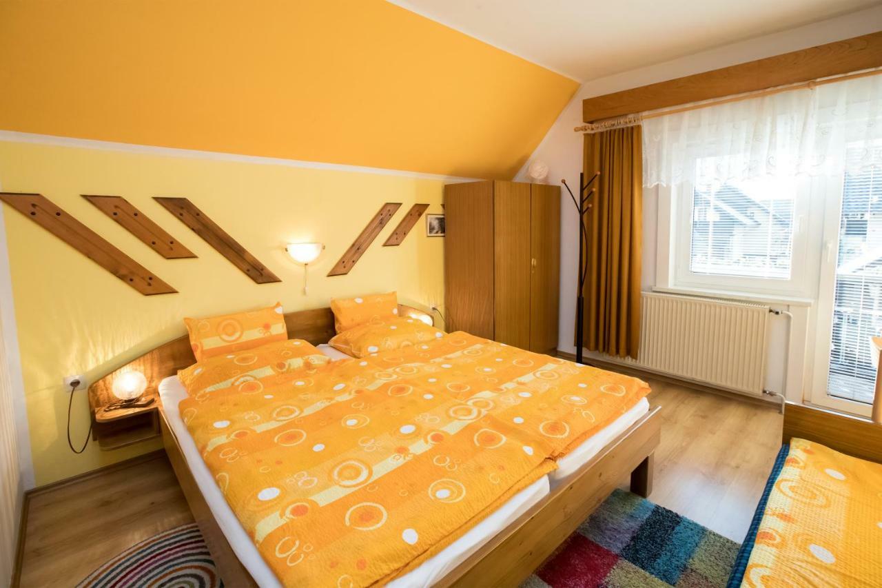 Apartments And Rooms Razen Bohinj Exterior foto
